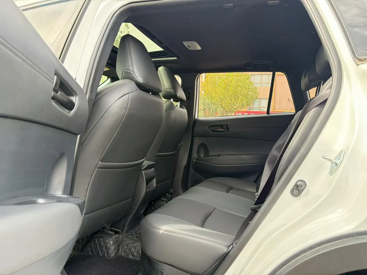 Toyota 2026 Fenglanda Shuangqing 2.0 Stepless Intelligent Electric Hybrid Deluxe Automatic Gear 4