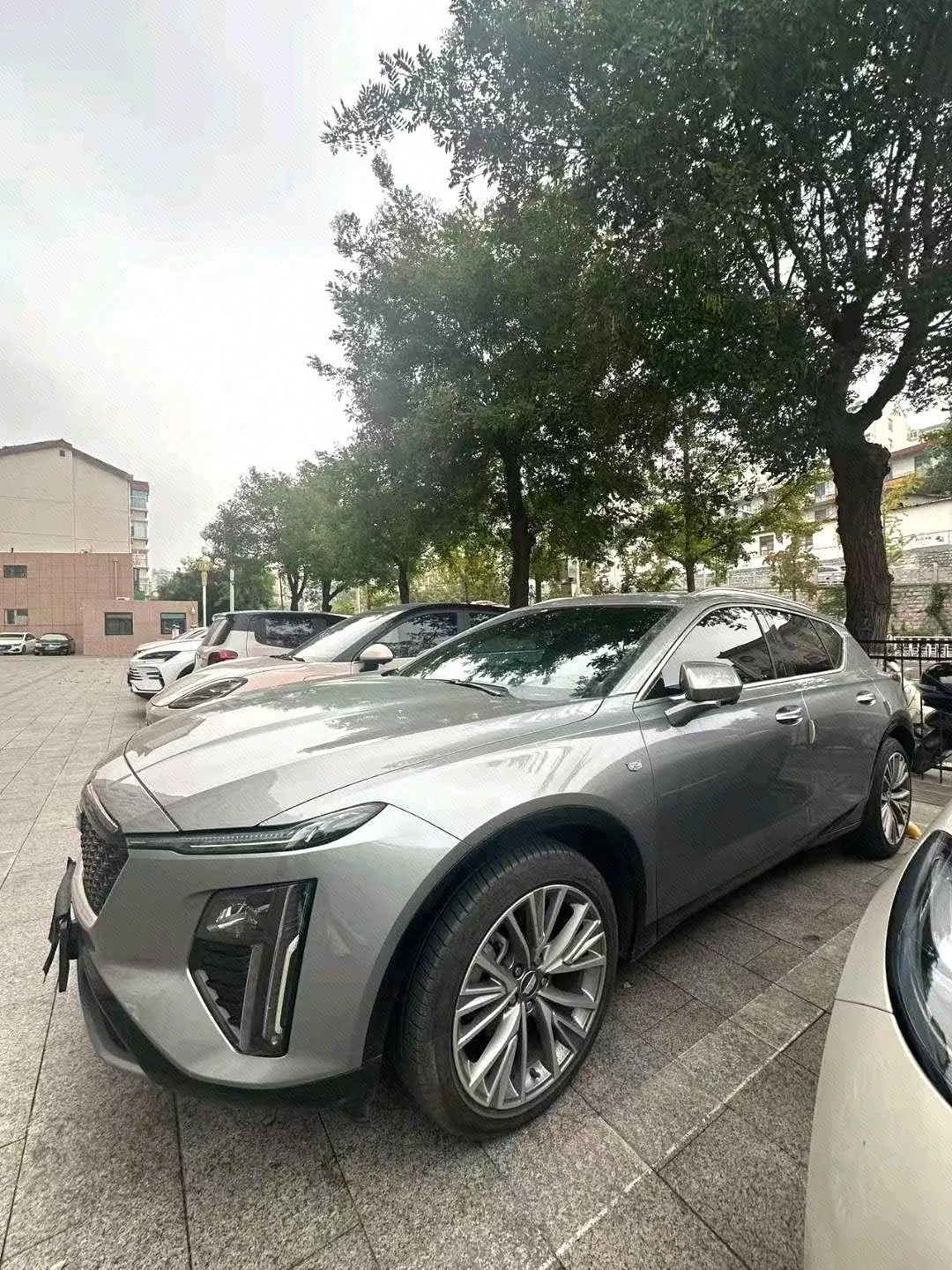 Cadillac 2023 GT4 48V 1.5T 25T Luxury Automatic Gear - View 1