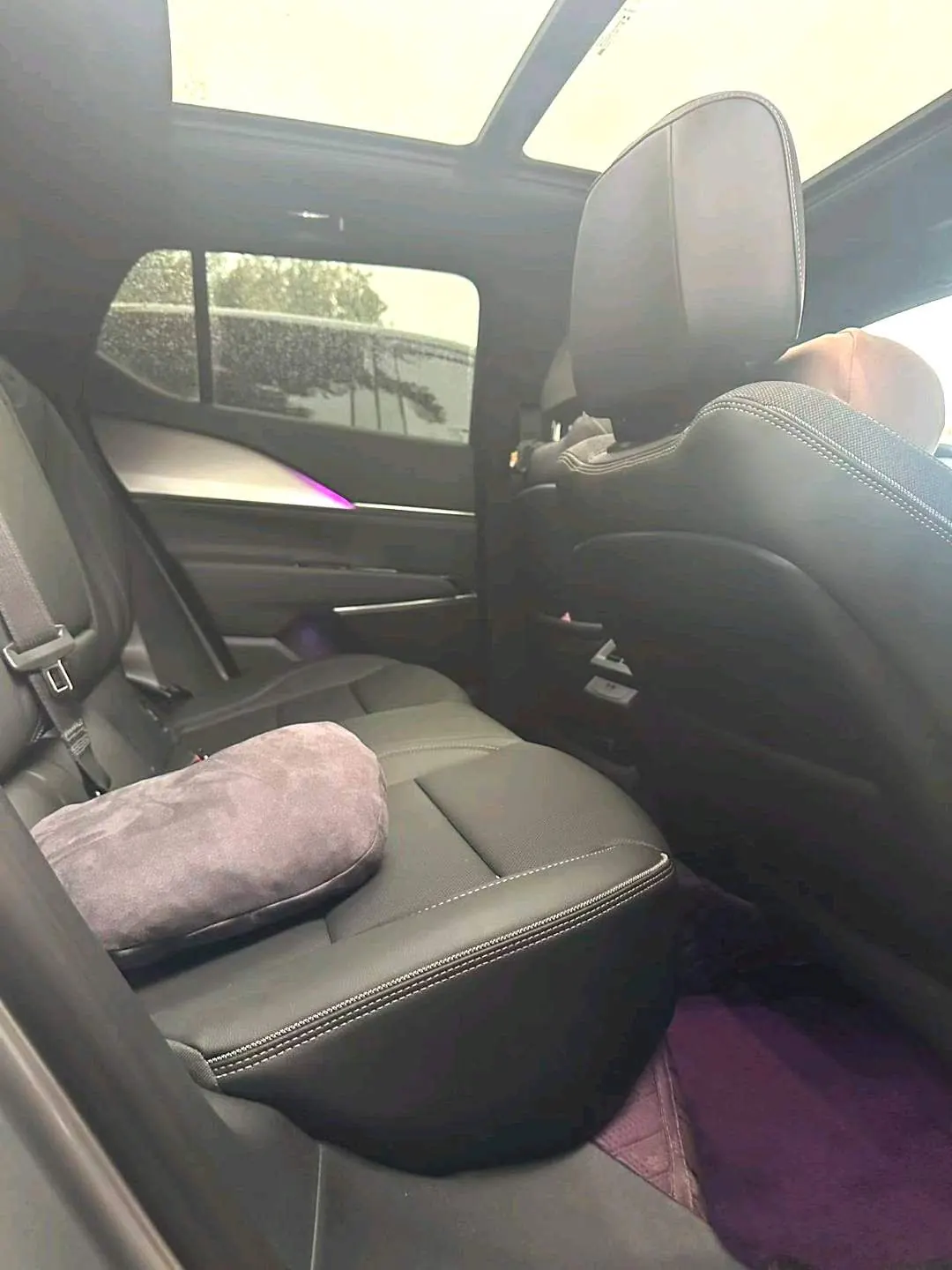 Cadillac 2023 GT4 48V 1.5T 25T Luxury Automatic Gear 5