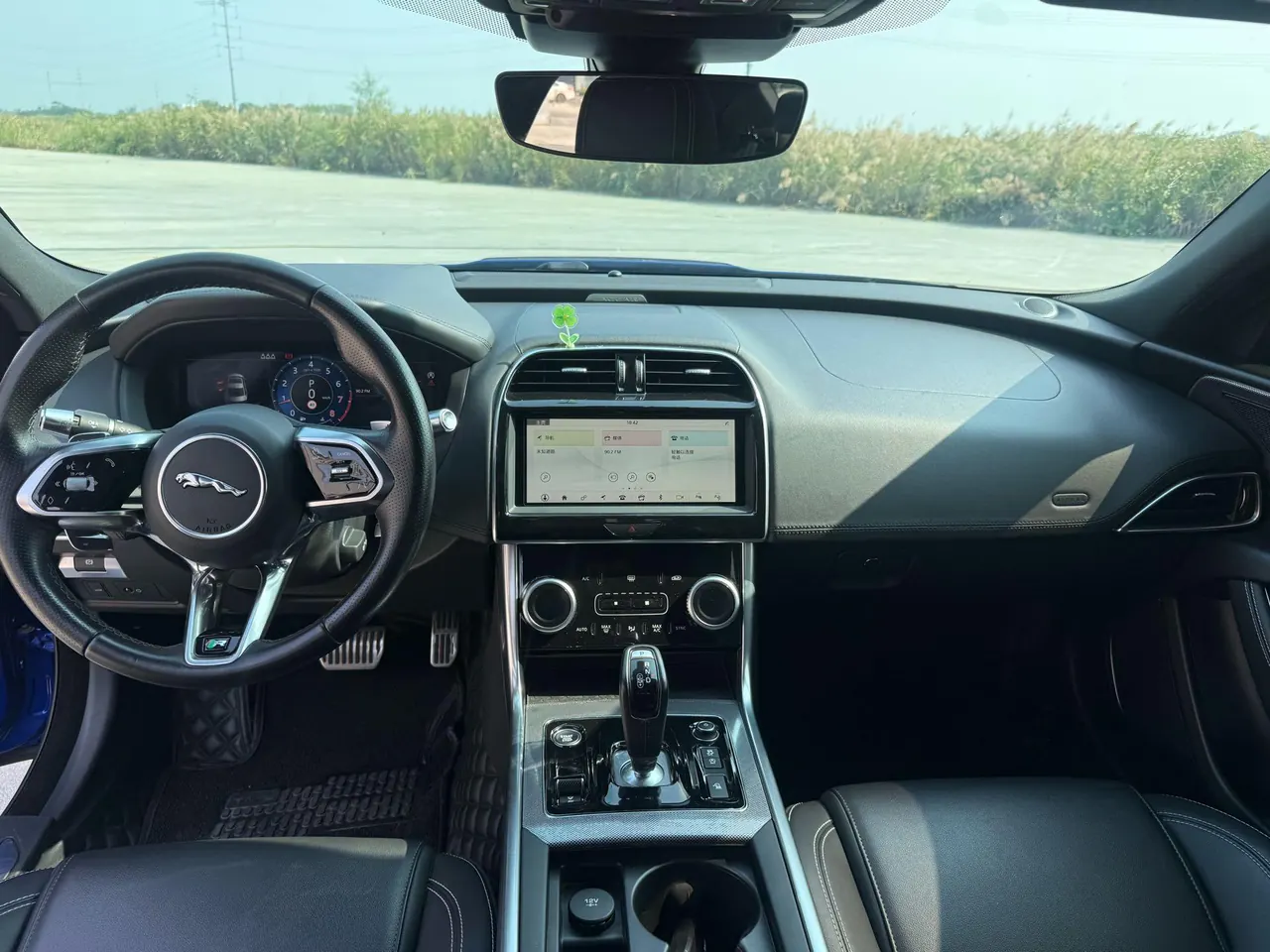 Jaguar 2020 XEL 2.0T 200PS R-DYNAMIC Youth Sports Edition Automatic Gear 7