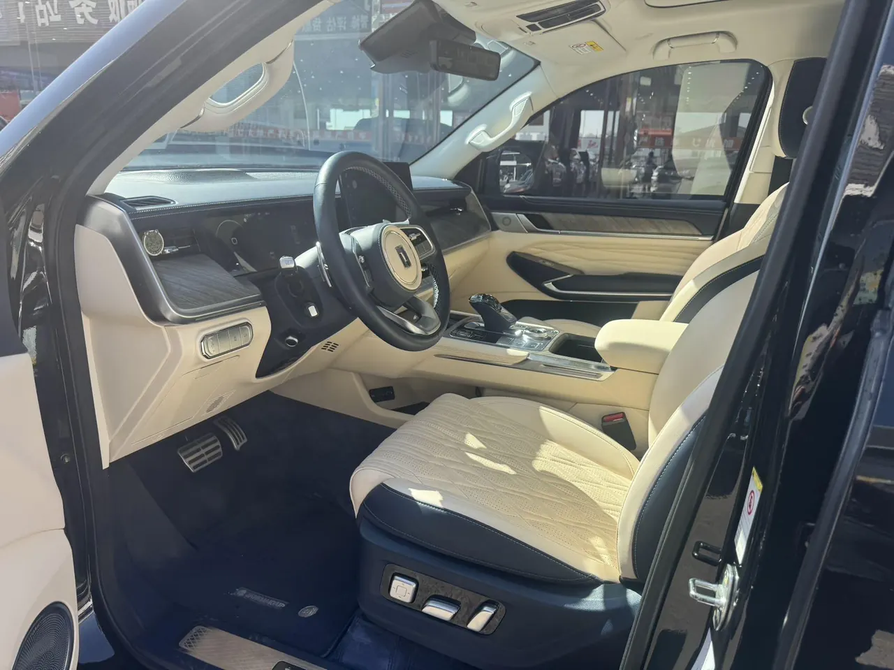 Tank 2022 Tank 500 48V 3.0T Sports Edition 5-seat Automatic Gear 7