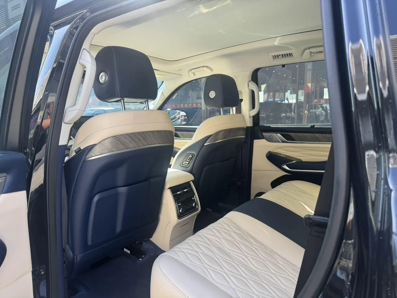 Tank 2022 Tank 500 48V 3.0T Sports Edition 5-seat Automatic Gear 8