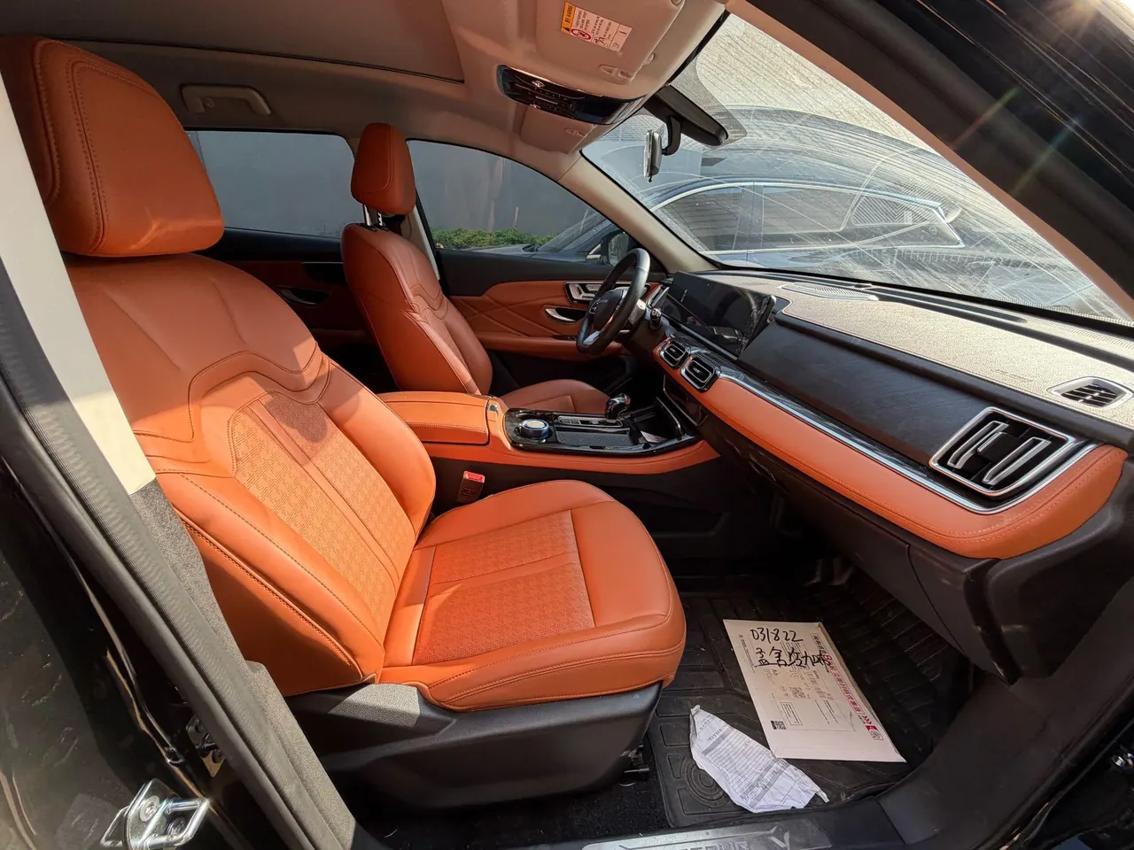 Jetour 2026 X70 PLUS 1.5T Champion Edition Luxury 5-seat Automatic Gear 4