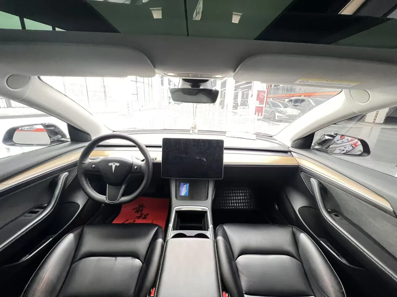 Tesla 2022 Model 3 rear-wheel drive version of automatic transmission 5