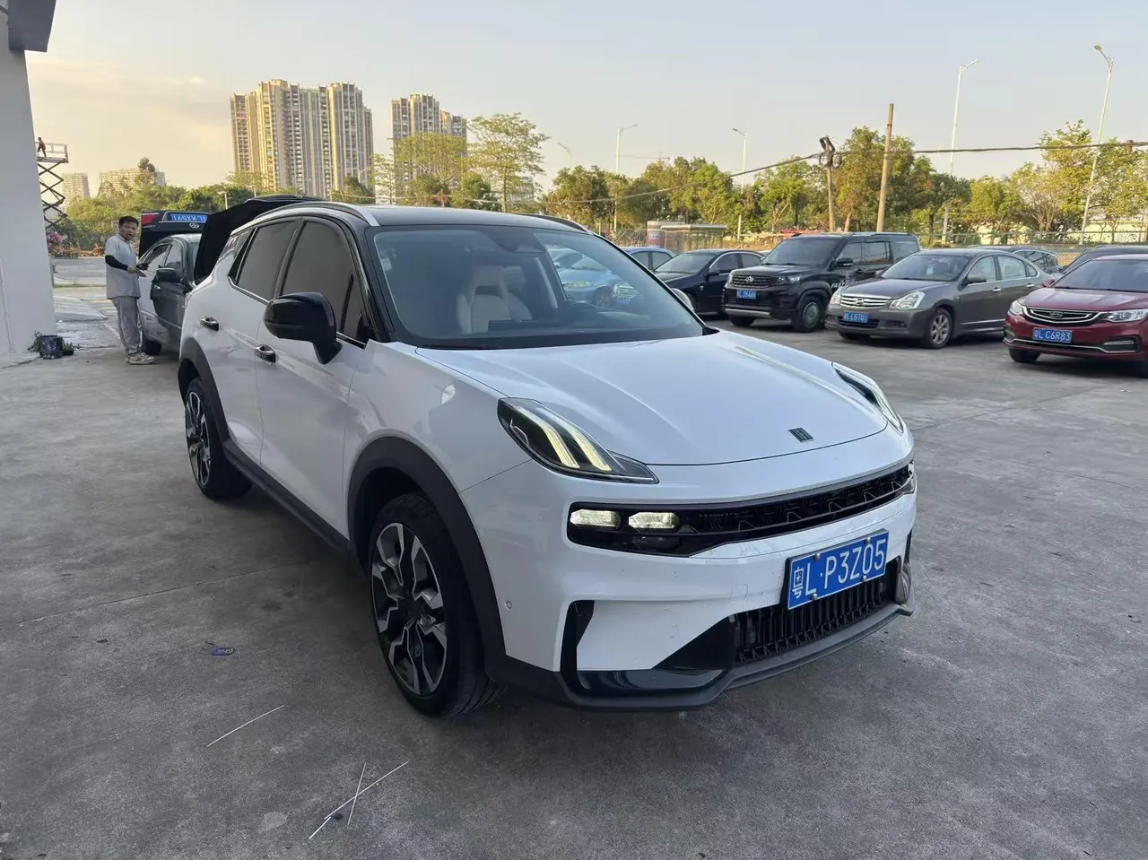 LYNK&amp;CO 2023 LYNK&amp;CO 06 1.5T Remix Yao Halo automatic gear 3