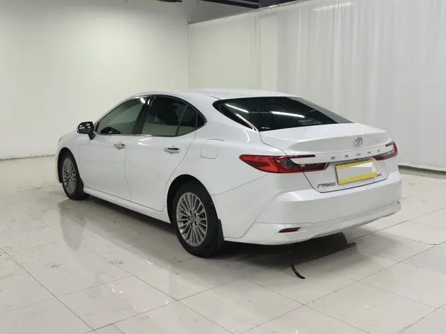 Toyota 2026 Camry 2.0GVP Stepless Deluxe Edition Automatic Transmission 10