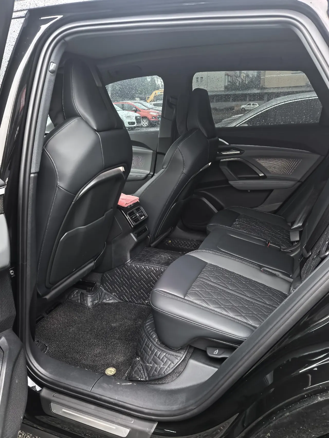 Audi 2026 Q5L 2.0T Smart Hybrid Premium Automatic Gear 7