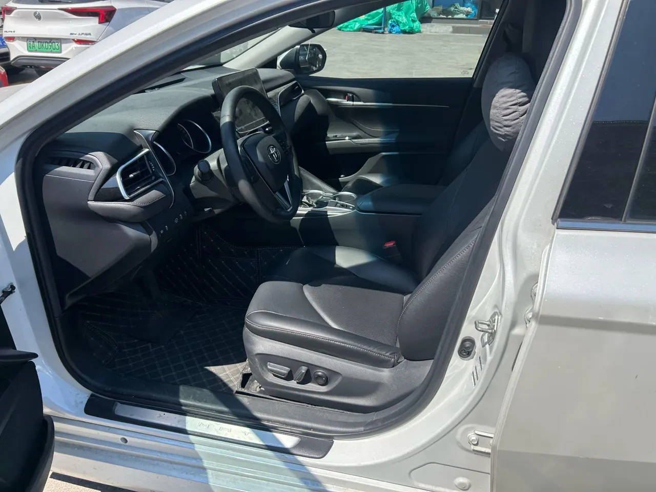 Toyota 2021 Camry 2.0G Stepless Deluxe Edition Automatic Gear 2