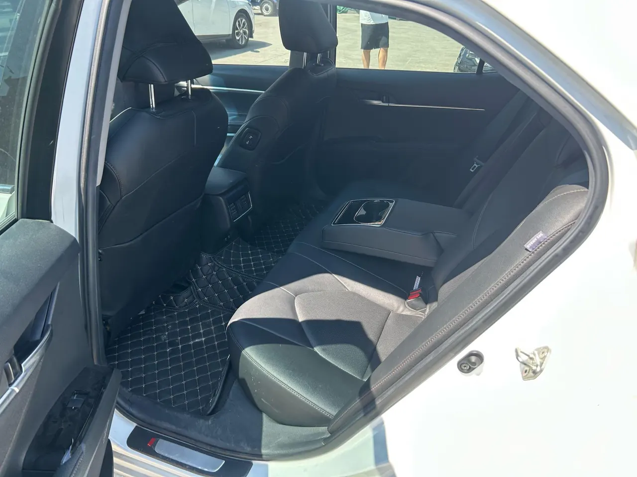 Toyota 2021 Camry 2.0G Stepless Deluxe Edition Automatic Gear 3