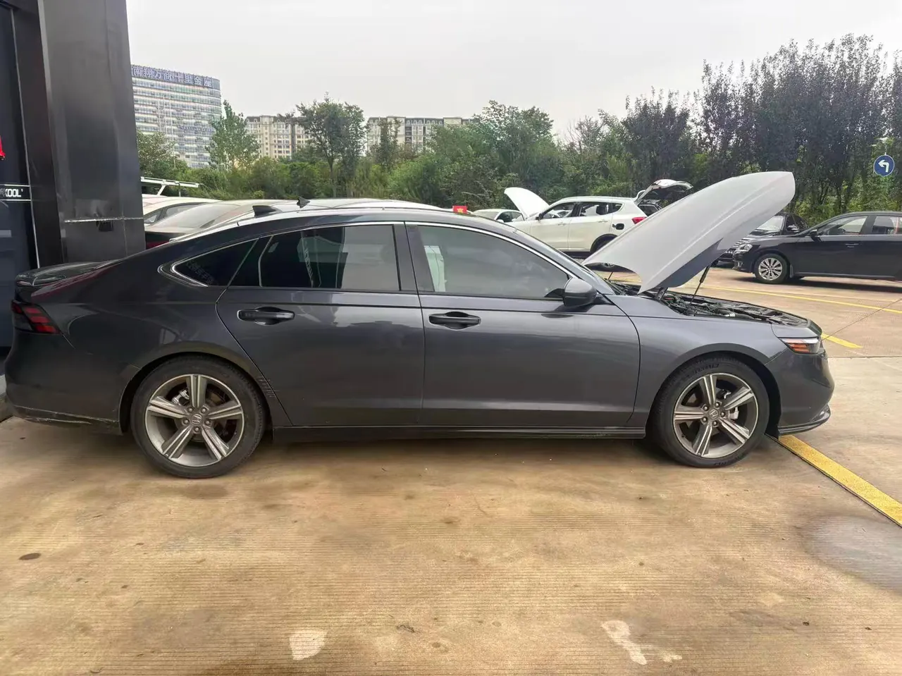 Honda 2023 11th Generation Accord 1.5T Stepless 260TURBO Excellent Automatic Gear 2