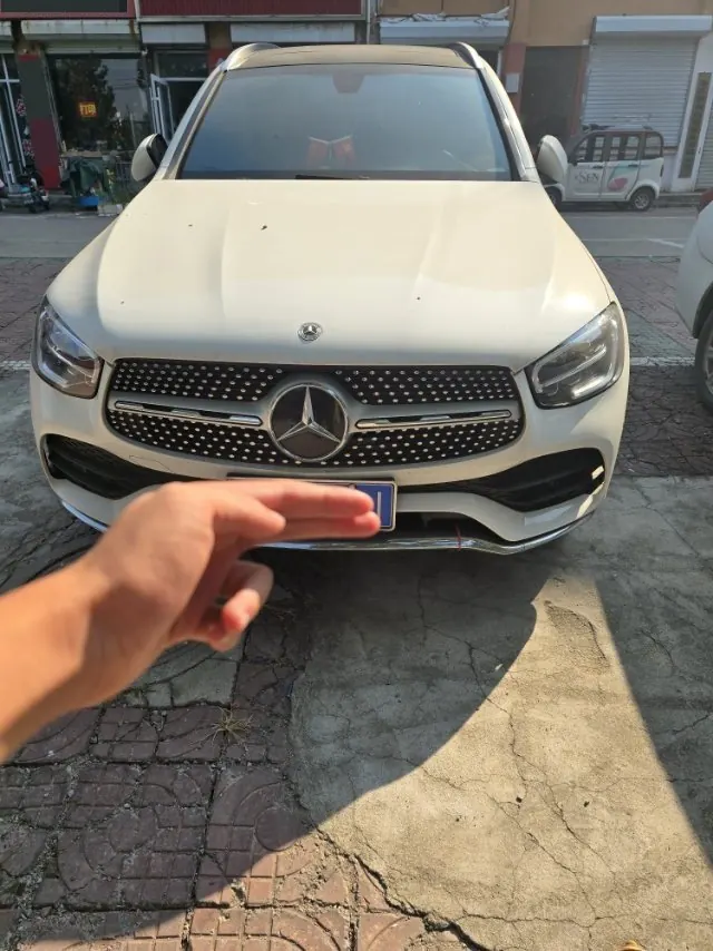 Mercedes Benz 2022 GLC 260 L 4MATIC 2.0T Dynamic (Change 2) Automatic Gear 3