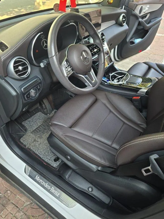 Mercedes Benz 2022 GLC 260 L 4MATIC 2.0T Dynamic (Change 2) Automatic Gear 4