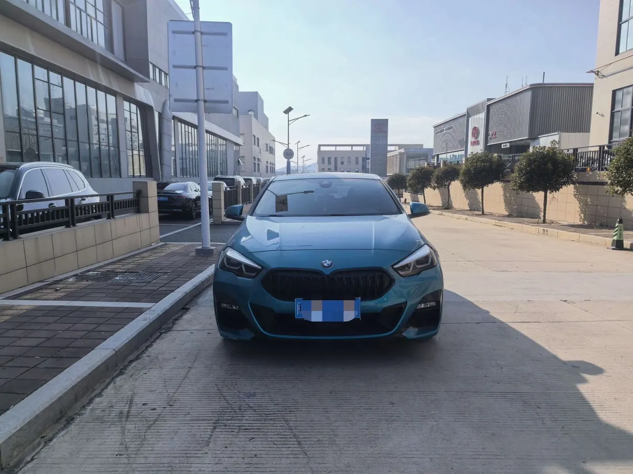 BMW 2 Series (Imported) 2021 225i Four-Door Coupe 2.0T M Sports Obsidian Night Suit Automatic Gear 2