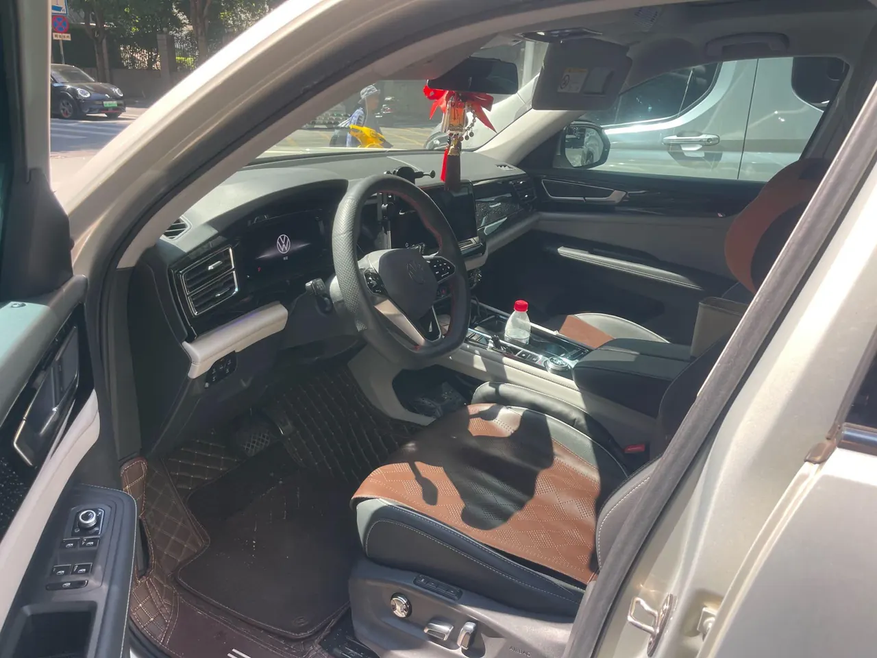 Volkswagen 2022 Tuang 2.0TSI 380TSI 4WD Respect Deluxe Automatic Transmission 6