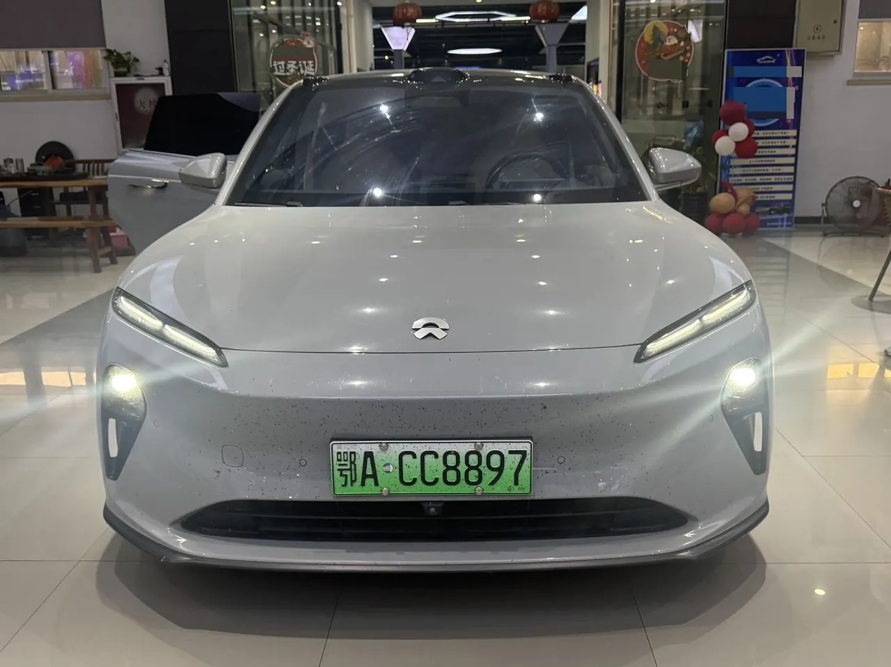 NIO 2023 ET5 75kWh Touring automatic gear 2