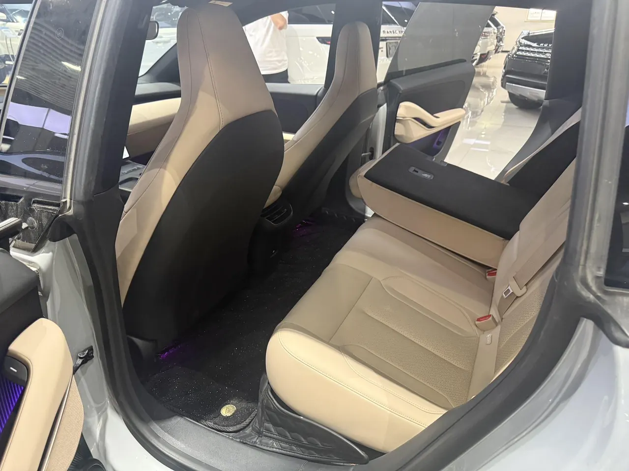 NIO 2023 ET5 75kWh Touring automatic gear 4