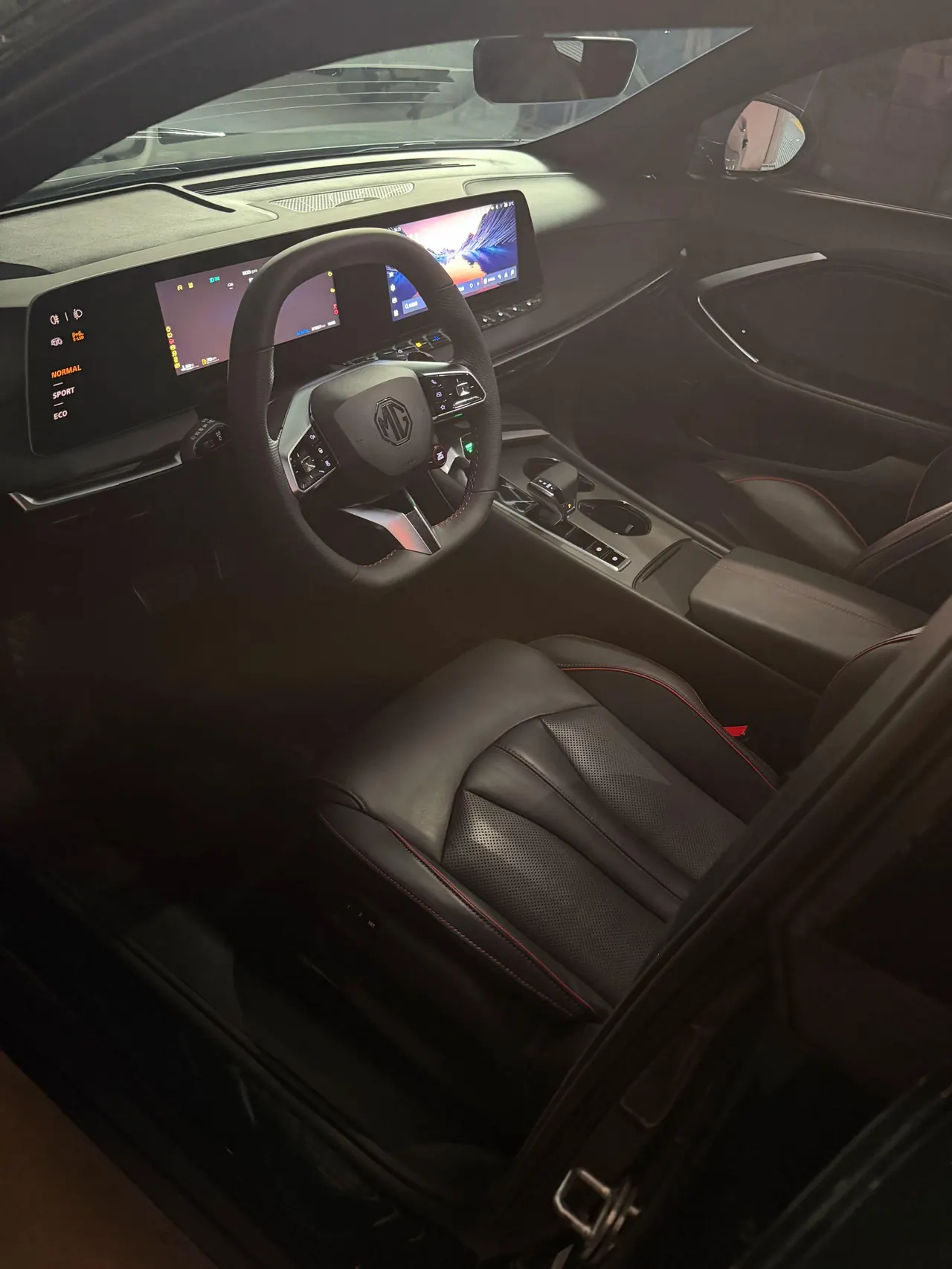 MG 2023 MG7 2.0T Trophy to stimulate the world version of automatic gear 4