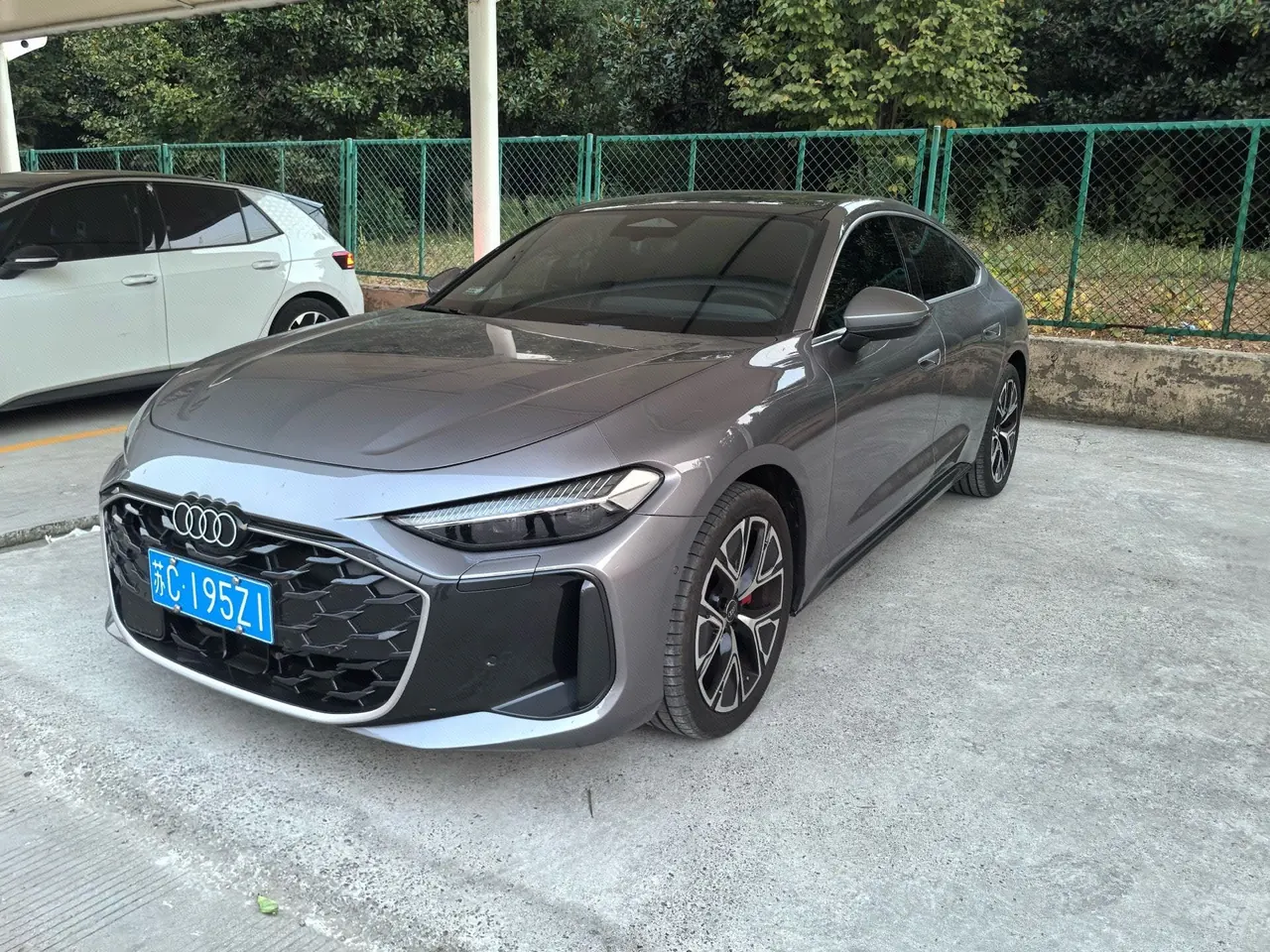 Open image lightbox: Audi 2026 A5L Sportback 2.0TFSI Luxury Automatic