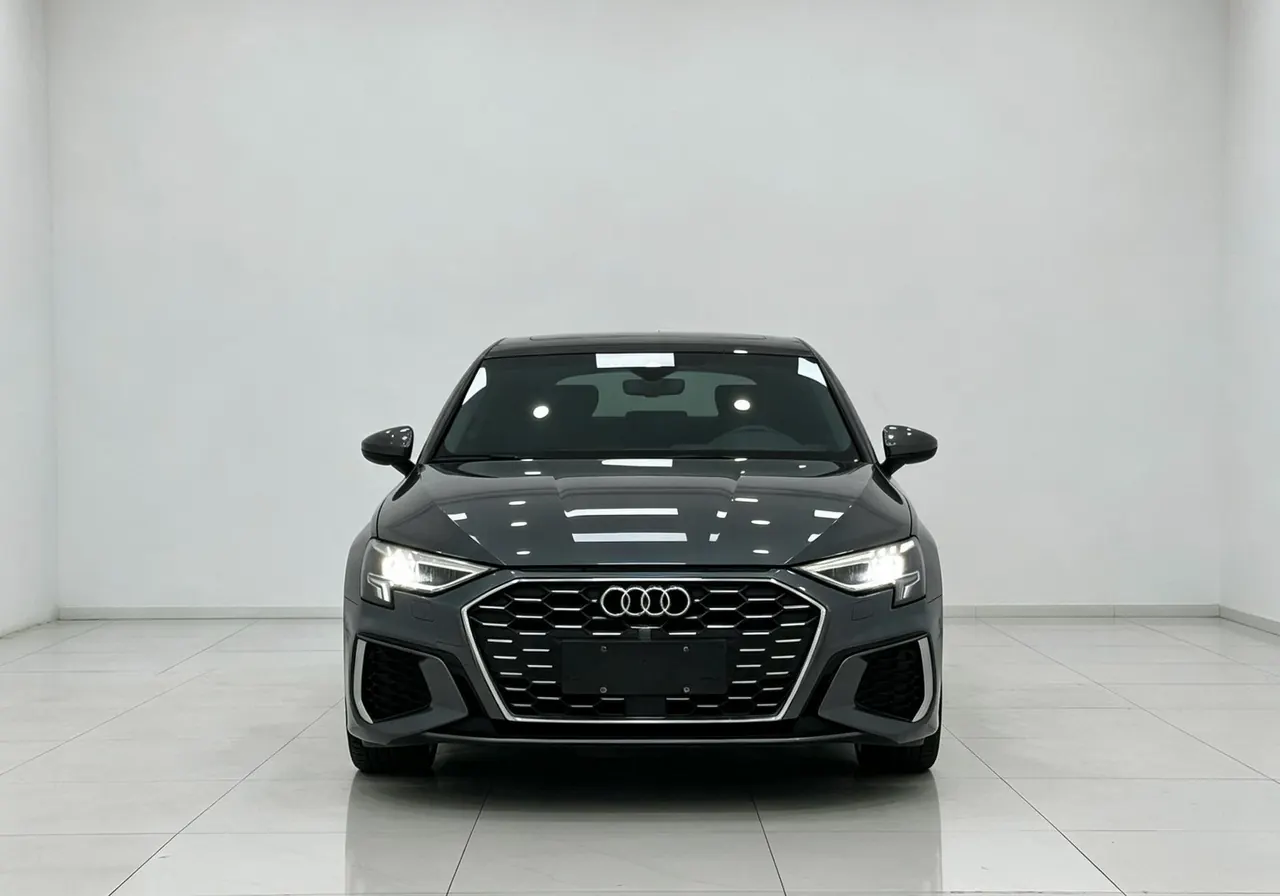 Audi 2022 A3 Sportback 1.4TFSI 35TFSI Fashion Sports Automatic 2