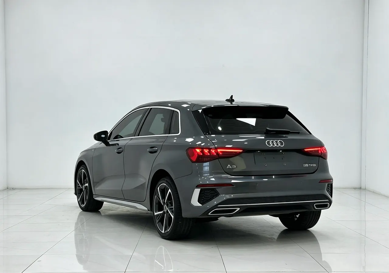 Audi 2022 A3 Sportback 1.4TFSI 35TFSI Fashion Sports Automatic 4