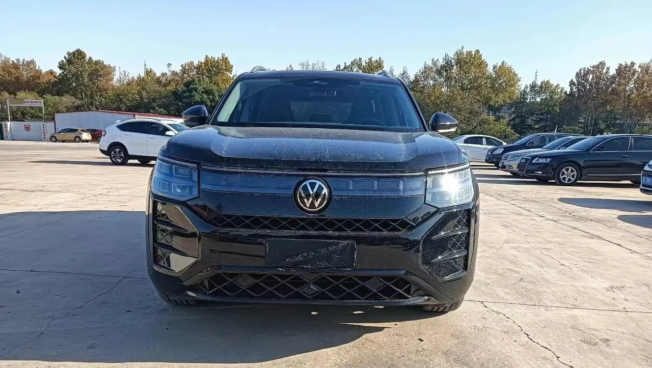 Volkswagen 2026 Touang Pro 2.0TSI 450TSI Four-wheel Drive Vertical and Horizontal Automatic Gear 2