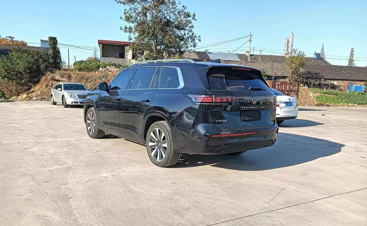 Volkswagen 2026 Touang Pro 2.0TSI 450TSI Four-wheel Drive Vertical and Horizontal Automatic Gear 7