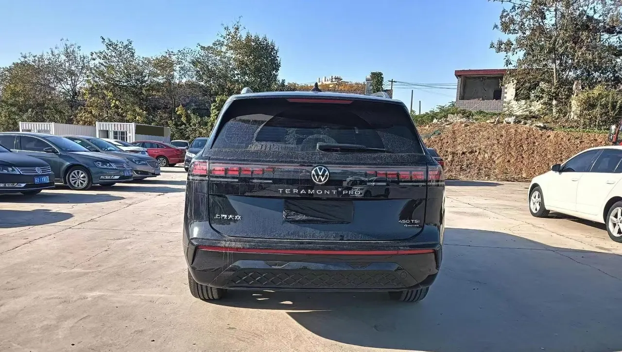 Volkswagen 2026 Touang Pro 2.0TSI 450TSI Four-wheel Drive Vertical and Horizontal Automatic Gear 8