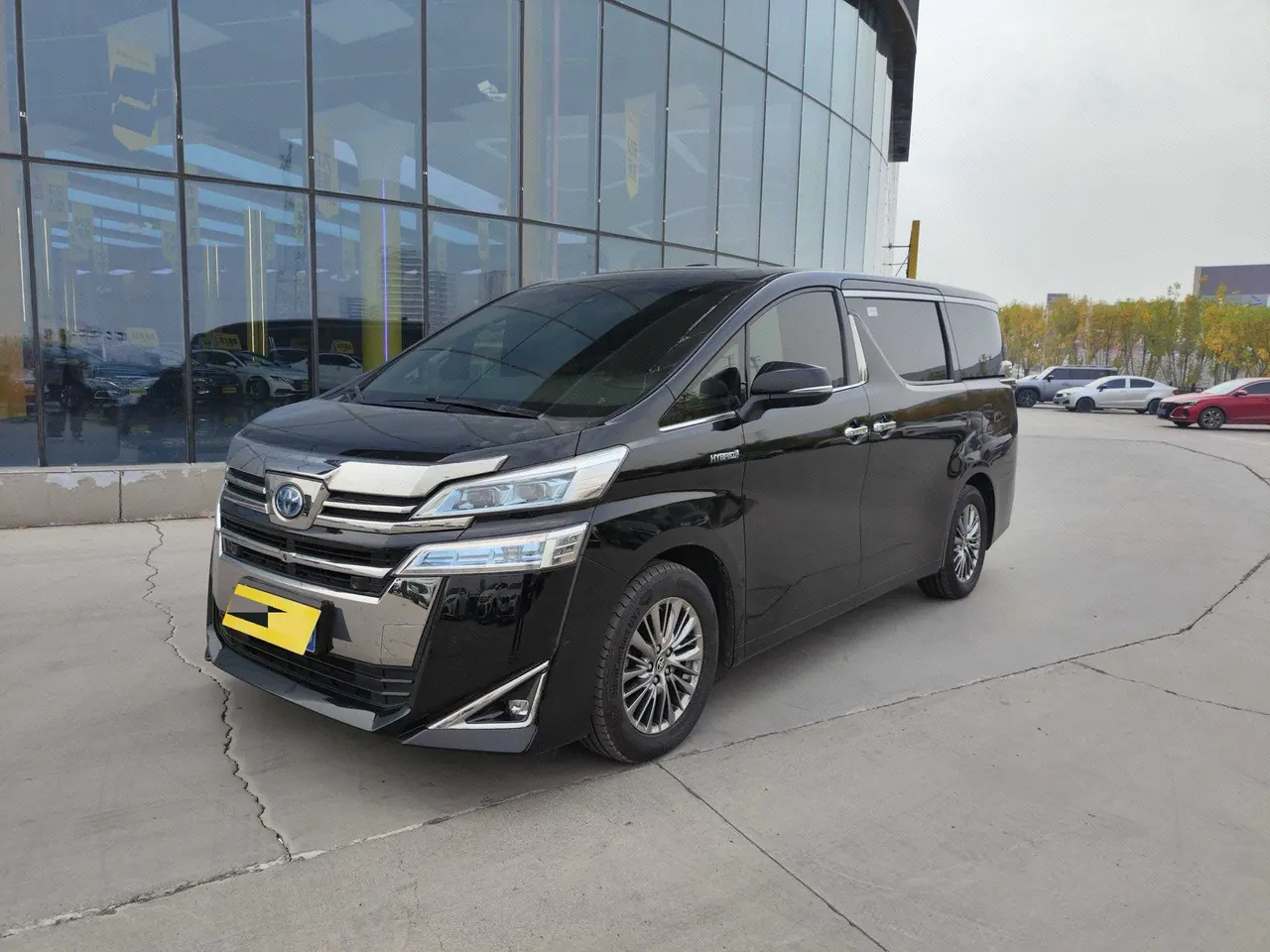 Open image lightbox: Toyota Wilfa (Imported) 2020 Wilfa 2.5 Stepless HV Distinguished Edition Automatic Gear