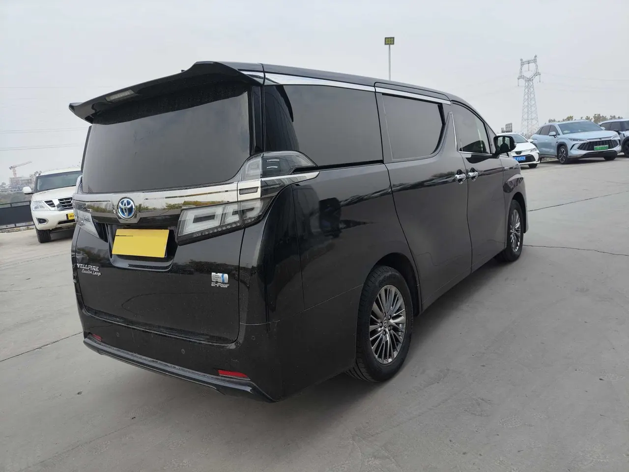 Toyota Wilfa (Imported) 2020 Wilfa 2.5 Stepless HV Distinguished Edition Automatic Gear 6
