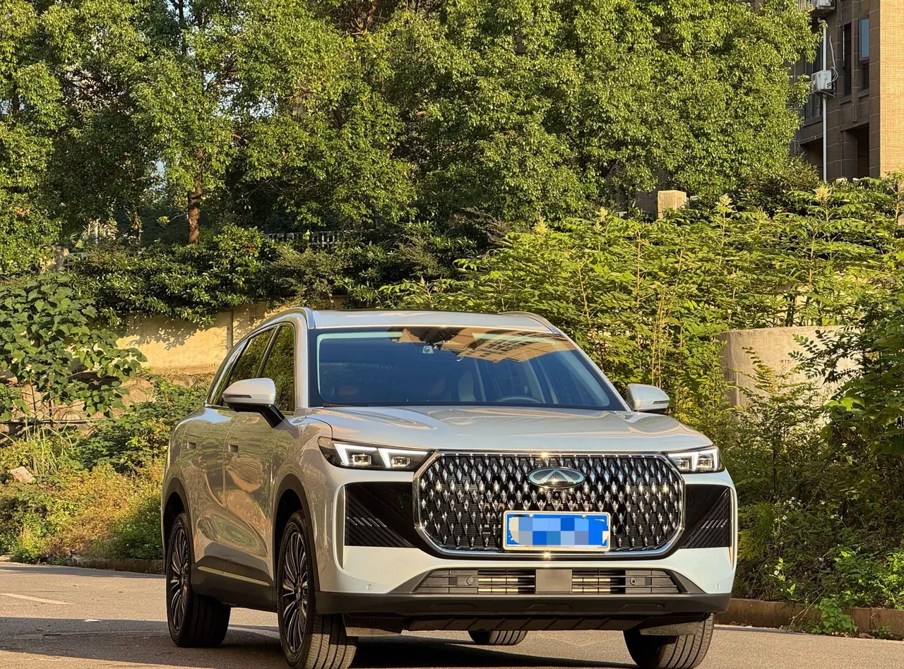 Chery 2026 Ruihu 8 1.6T Tiger Kunpeng Edition Honorable Automatic Gear 3