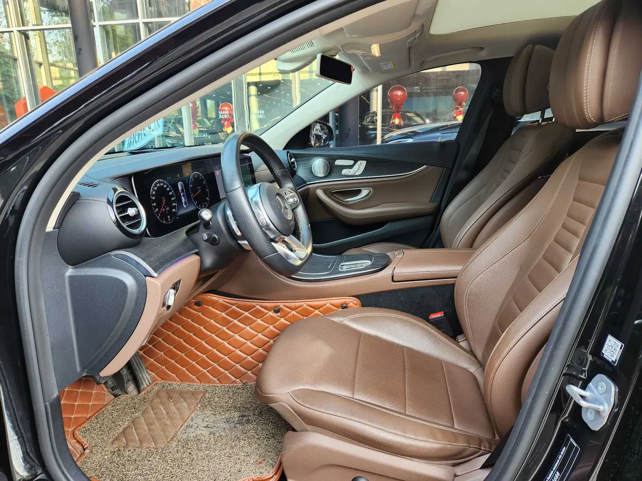 Mercedes Benz E Class 2020 E 300 L 2.0T Sports Luxury Automatic Gear 13