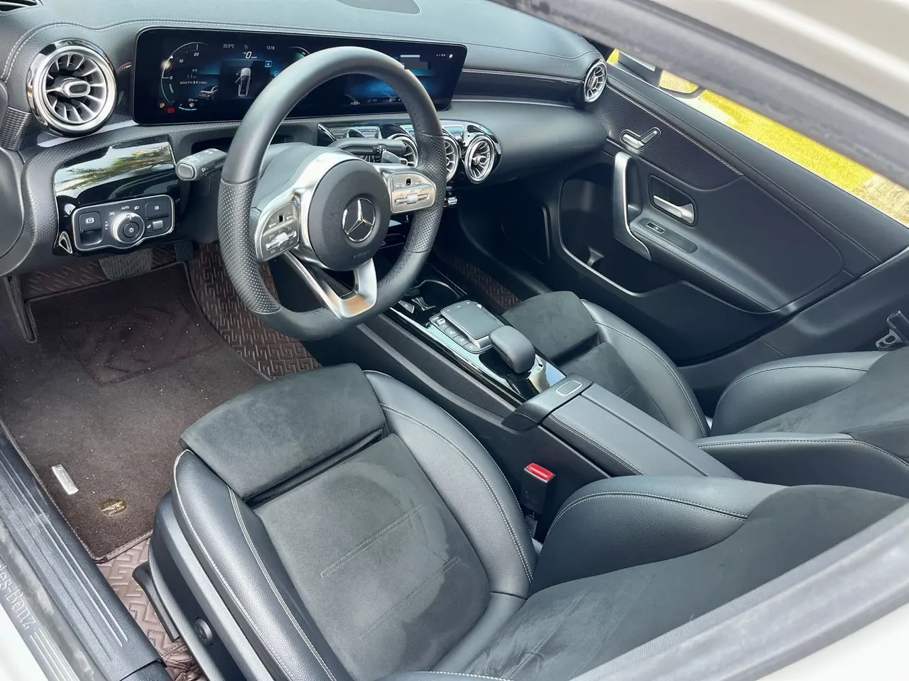 Mercedes Benz Class A 2021 A 200 L 1.3T Fashion Automatic Gear 7