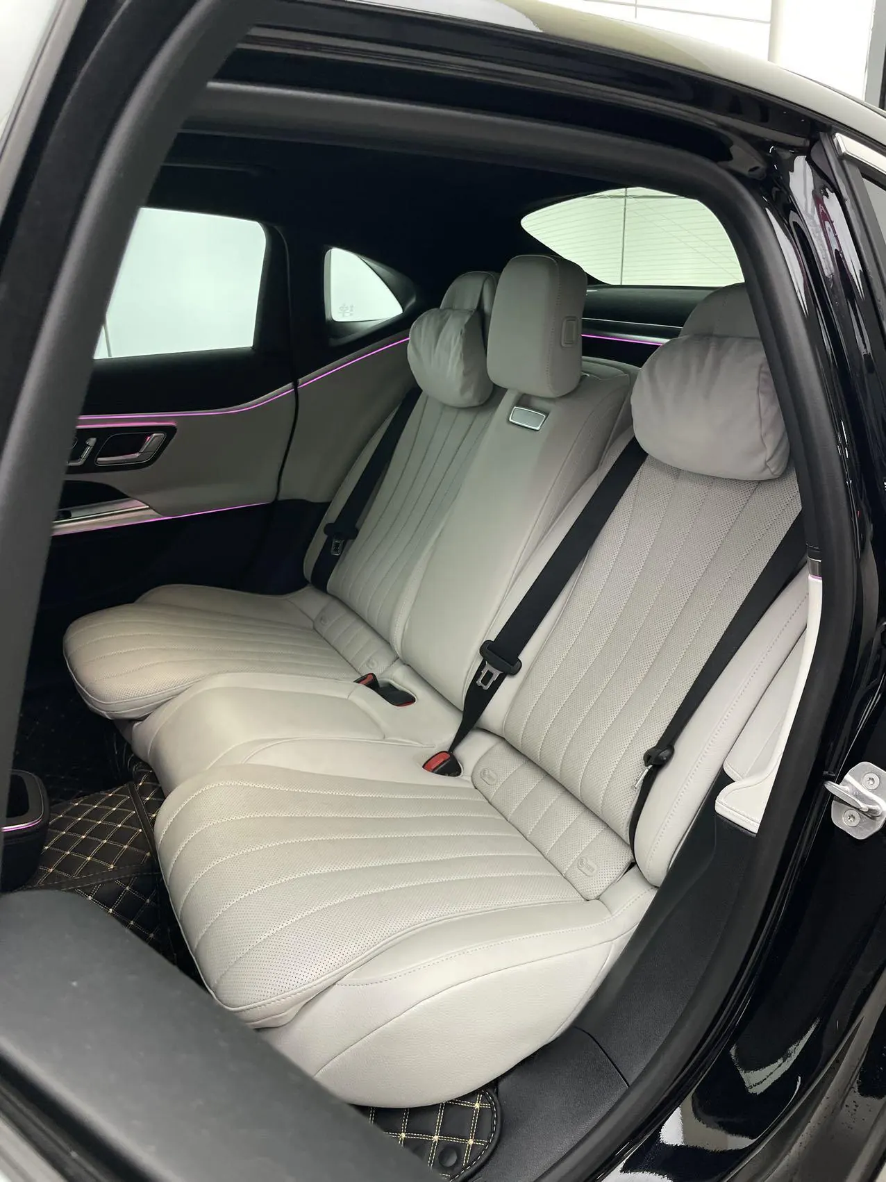 Mercedes Benz E Class 2025 E 300 L 48V 2.0T Luxury Sports Automatic 6