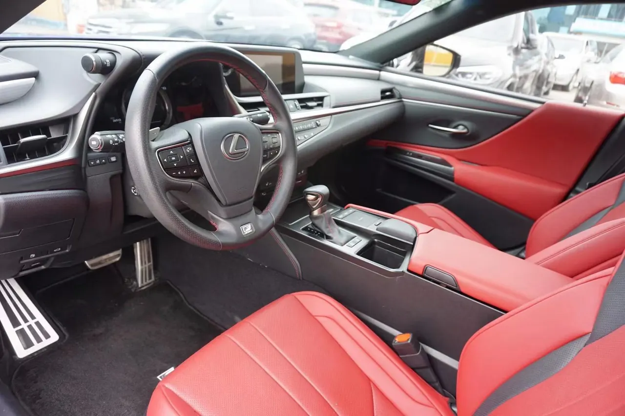Lexus ES (Imported) 2020 ES260 F SPORT 2.5 Automatic Gear 4