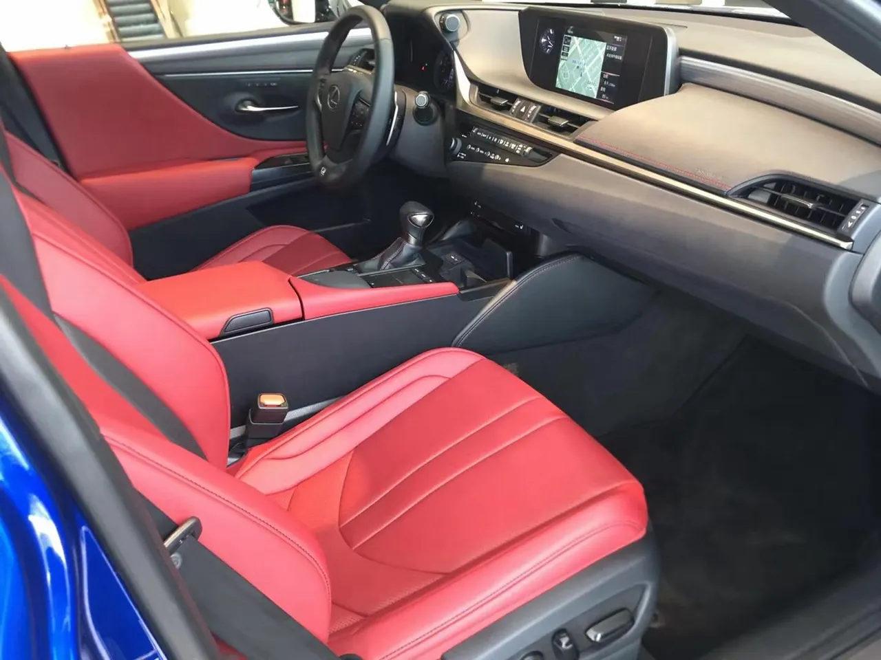 Lexus ES (Imported) 2020 ES260 F SPORT 2.5 Automatic Gear 7