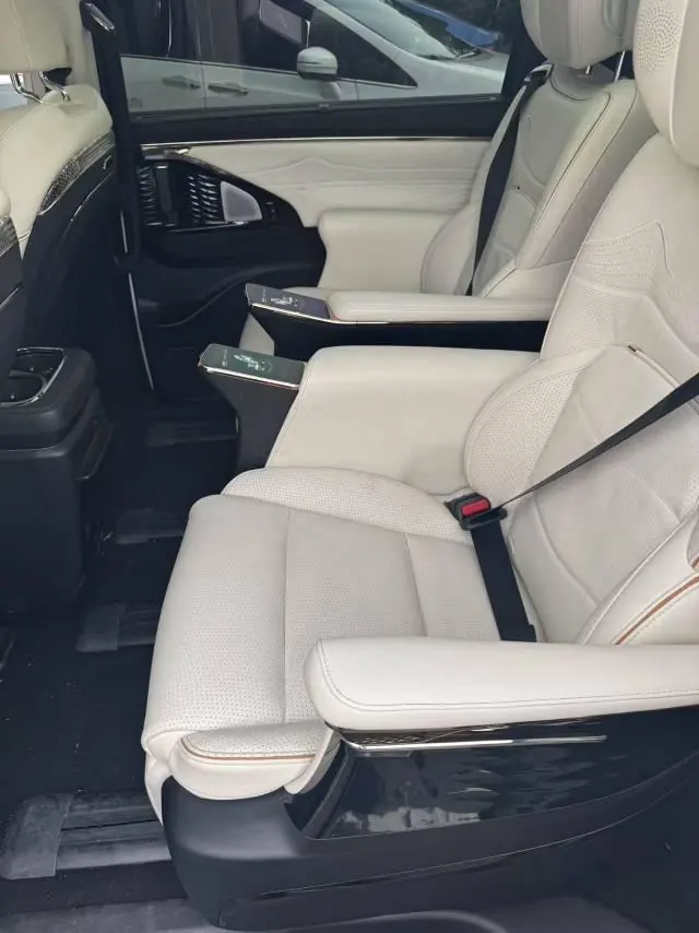 Chuanqi 2023 E9 2.0T MAX automatic gear 4