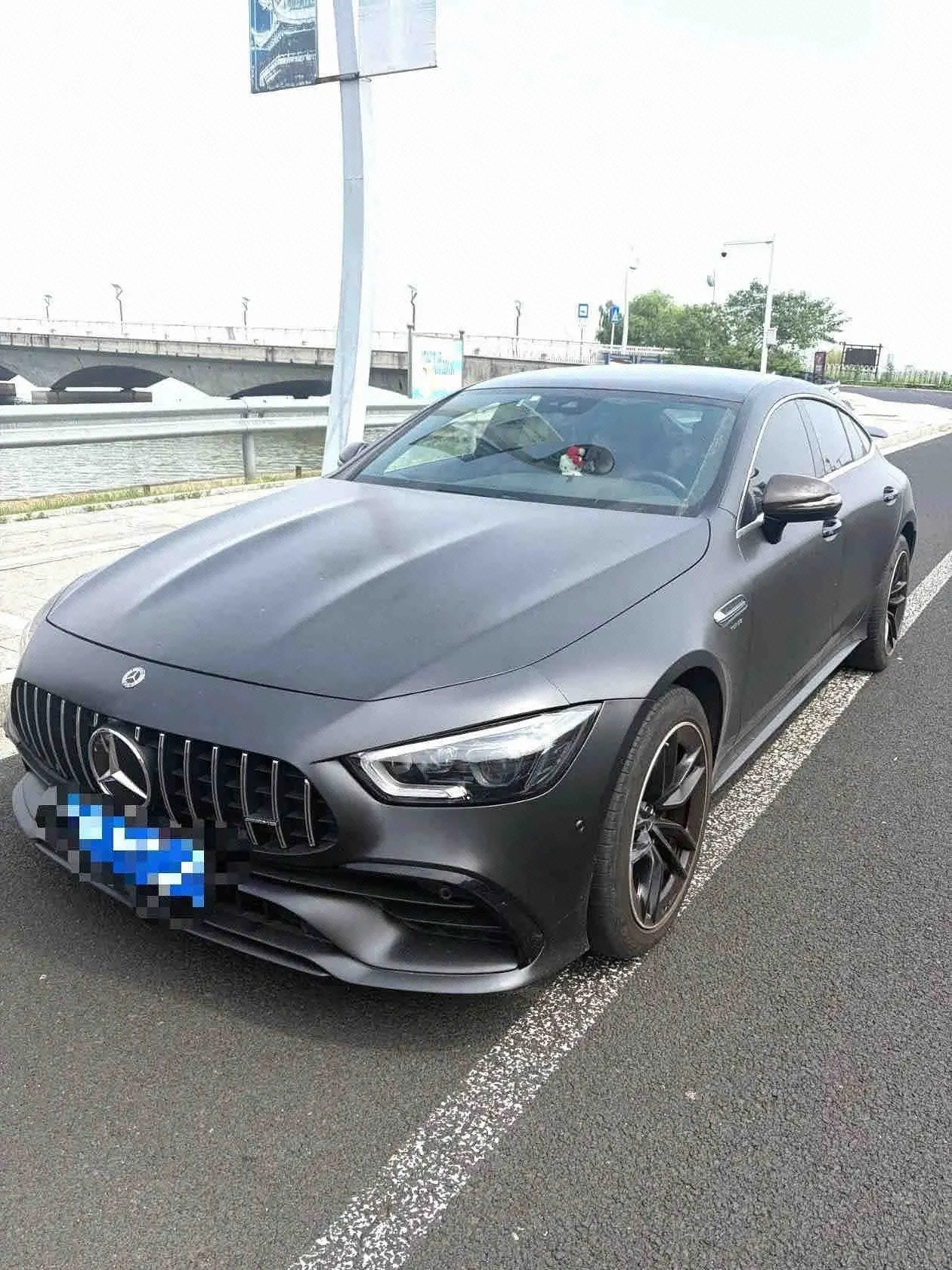 Mercedes Benz AMG GT (Imported) 2020 AMG GT 50 48V 3.0T Automatic - View 1