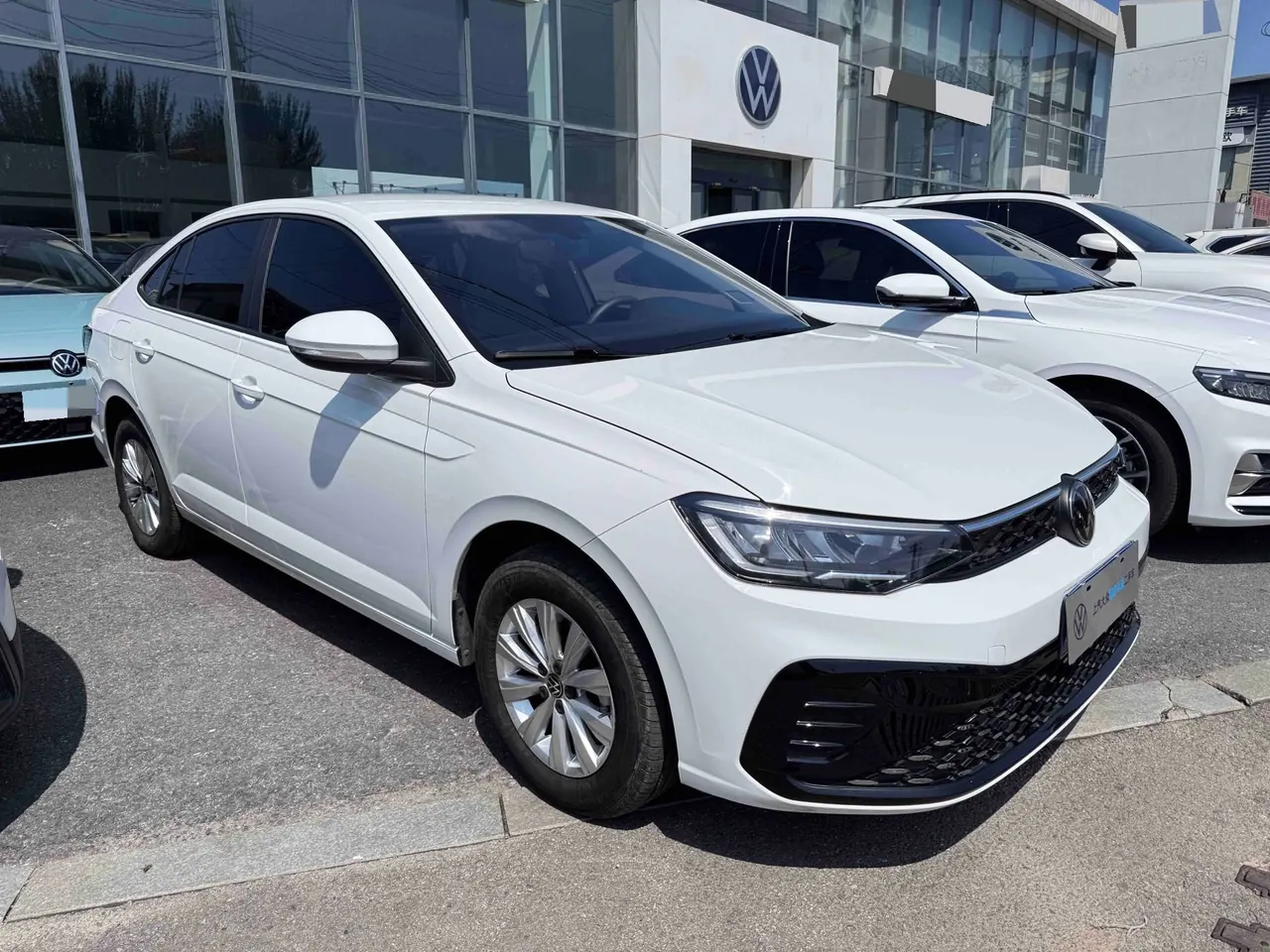 Volkswagen 2025 Lavida New Trend 1.5 Outstanding New Edition Automatic Transmission 3