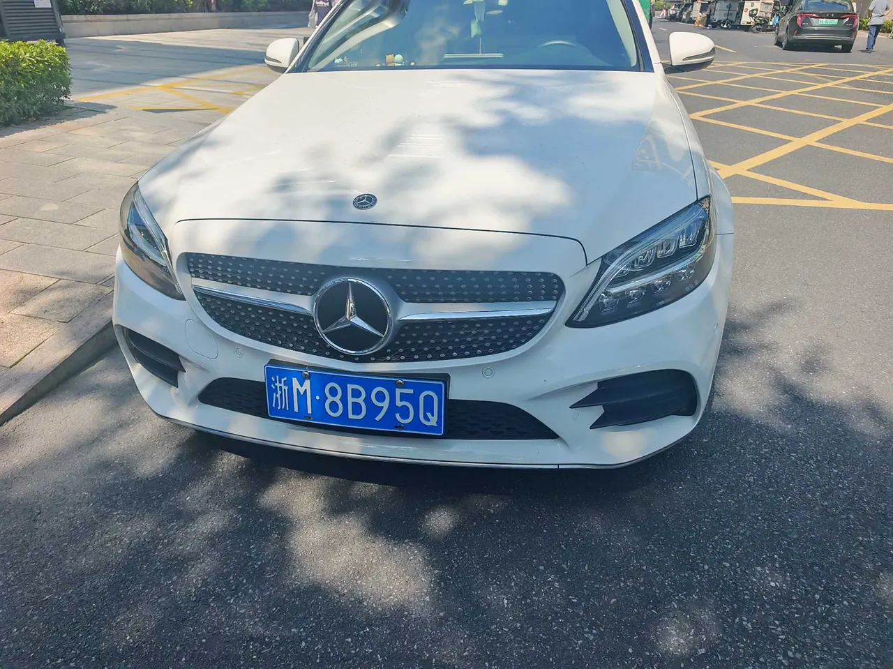 Mercedes Benz Class C 2020 C 260 L 48V 1.5T Automatic 8