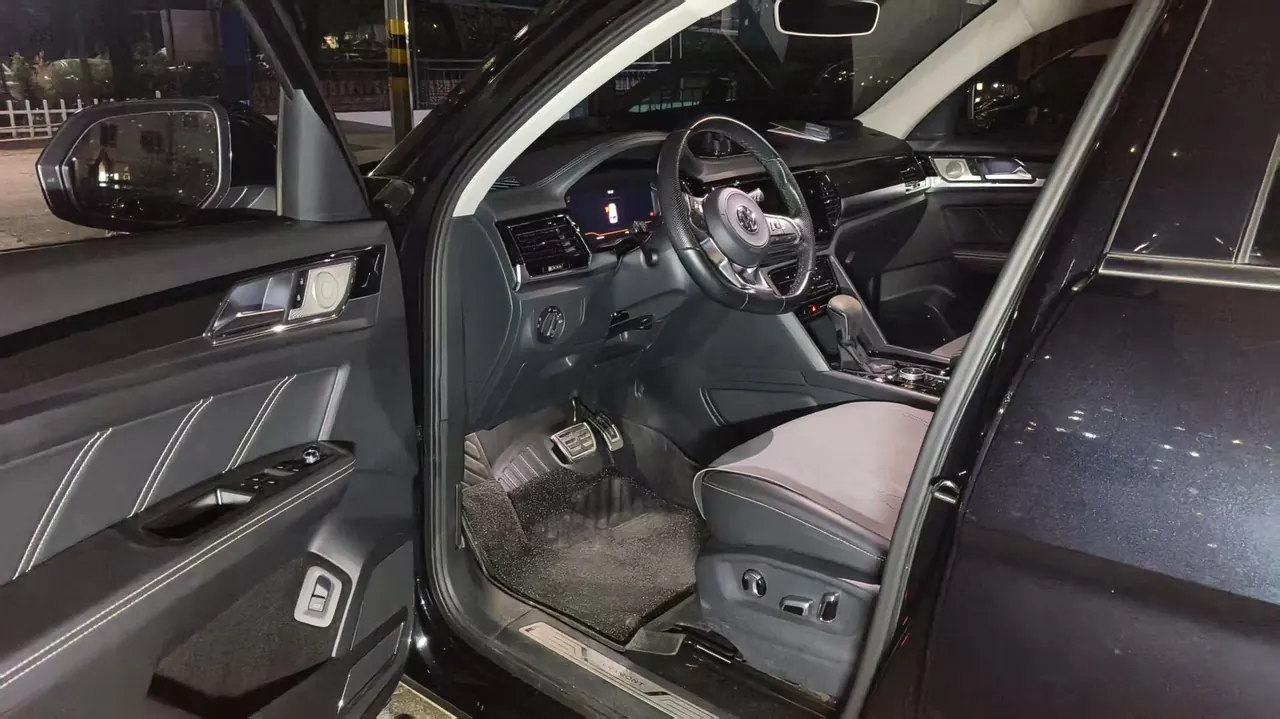 Volkswagen 2020 Tuang X 2.0TSI 380TSI 4-wheel Drive Respect Deluxe Edition (Modified) Automatic Gear 3