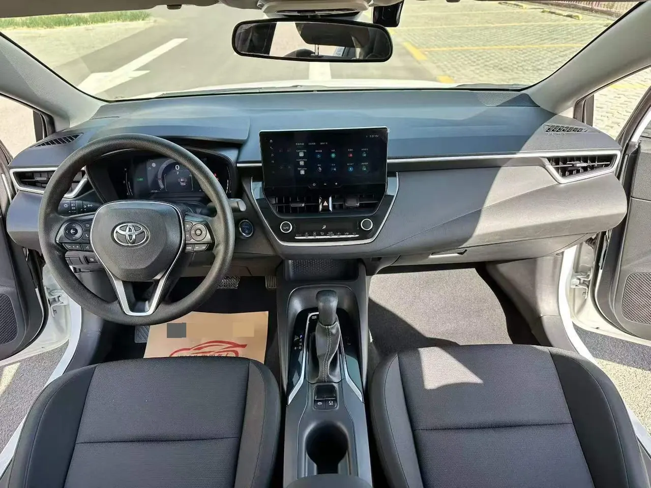 Toyota 2023 Lei Ling Shuangqing 1.8 Stepless Intelligent Electric Hybrid Leading Edition Automatic Gear 5