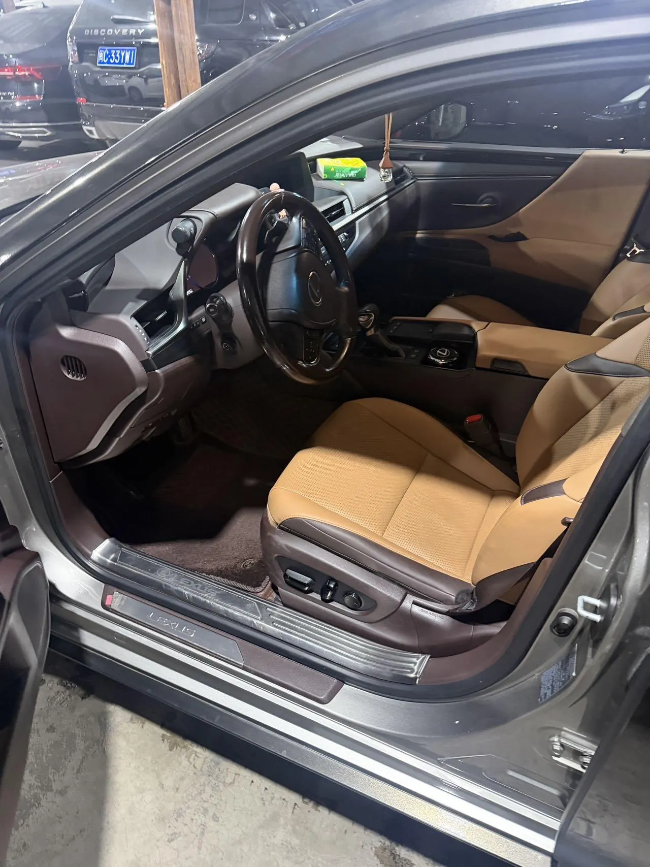 Lexus ES (Imported) 2020 ES200 2.0 Stepless Premium Edition Automatic Gear 3
