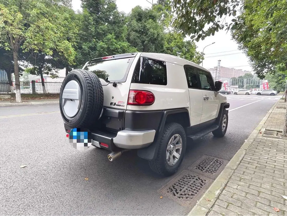 Toyota FJ Cool Road Ze (Imported) 2021 FJ Cool Road Ze 4.0 Middle East Edition Automatic Gear 8