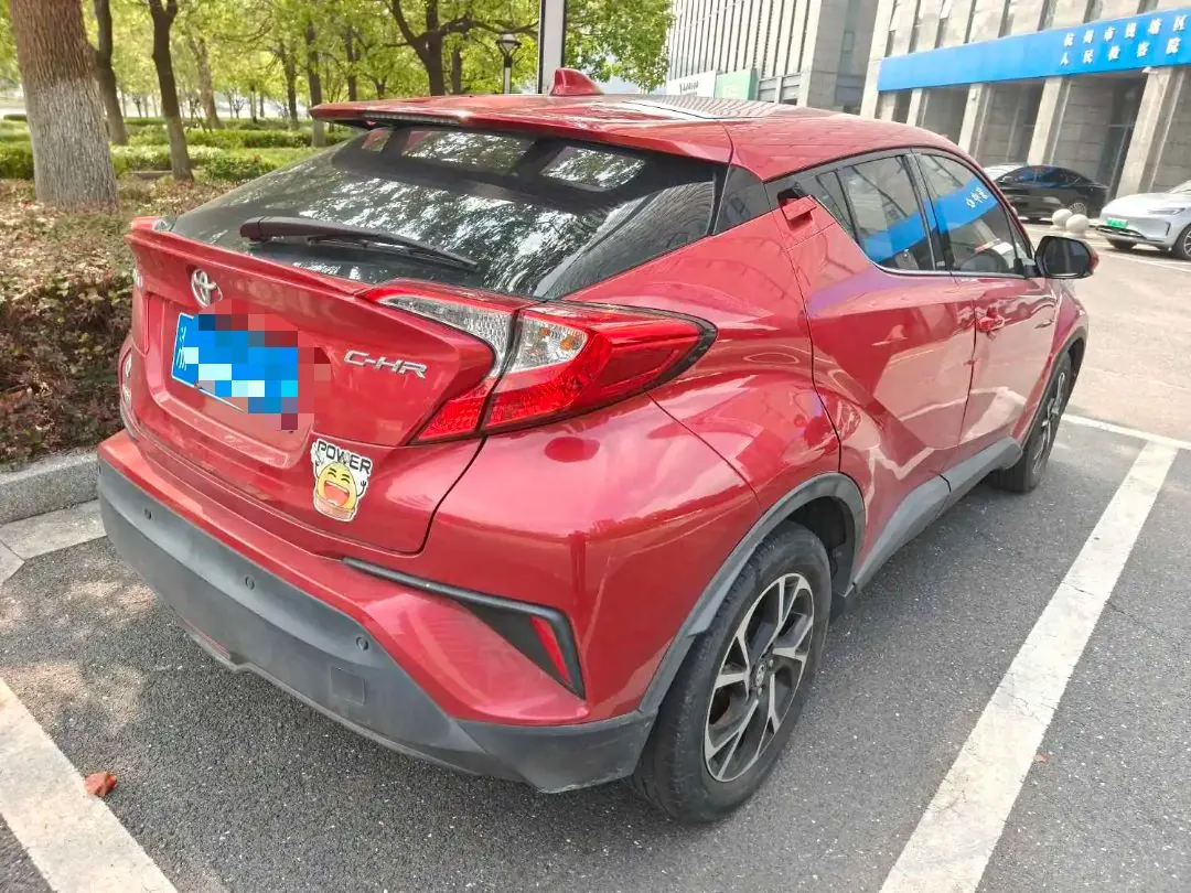 Toyota 2020 C- HR 2.0 stepless leading version of automatic gear 3
