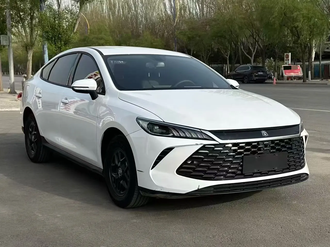 BYD 2025 Qin PLUS DM-i 1.5 stepless intelligent driving version 55KM leading automatic gear 3