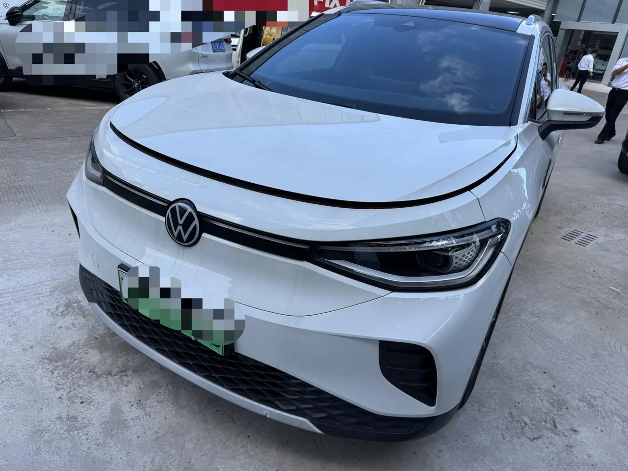 Volkswagen 2024 ID. 4 CROZZ PURE AUTOMATIC - View 1