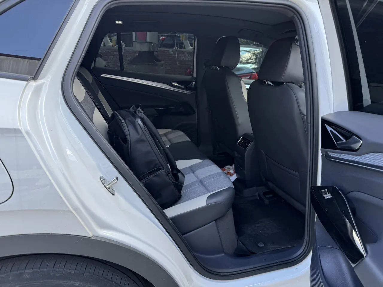 Volkswagen 2024 ID. 4 CROZZ PURE AUTOMATIC 7