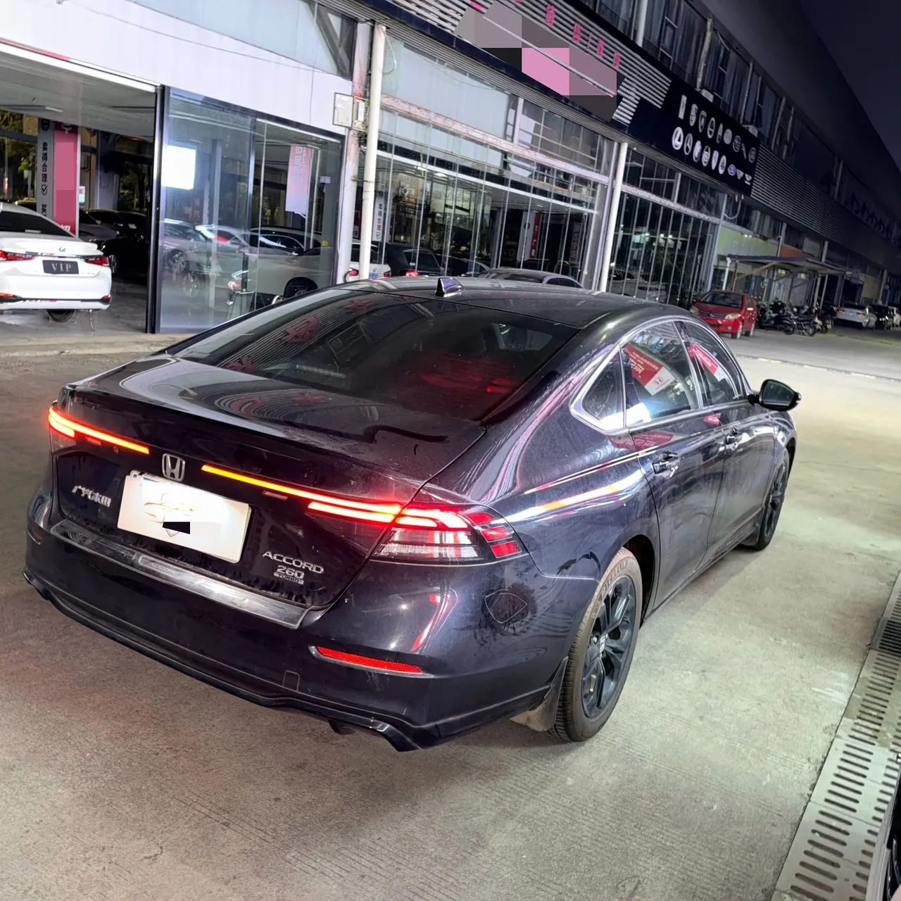 Honda 2025 11th Generation Accord 1.5T Stepless 260TURBO Sports Series Deluxe Automatic Gear 5