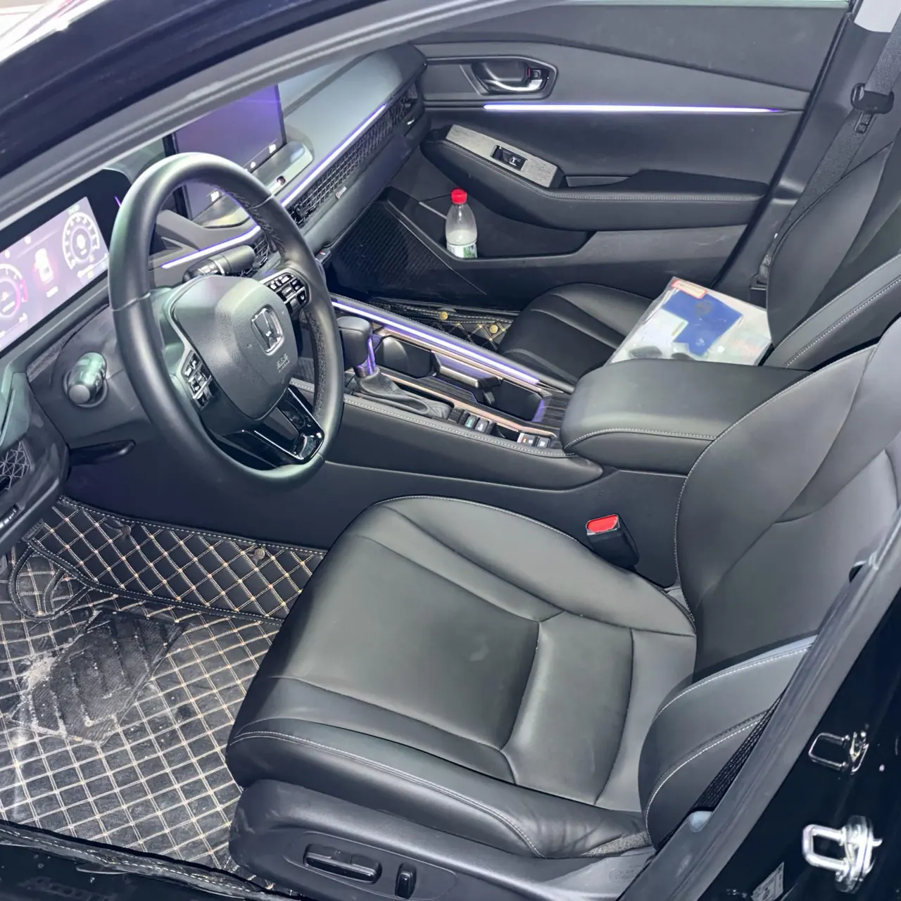 Honda 2025 11th Generation Accord 1.5T Stepless 260TURBO Sports Series Deluxe Automatic Gear 7