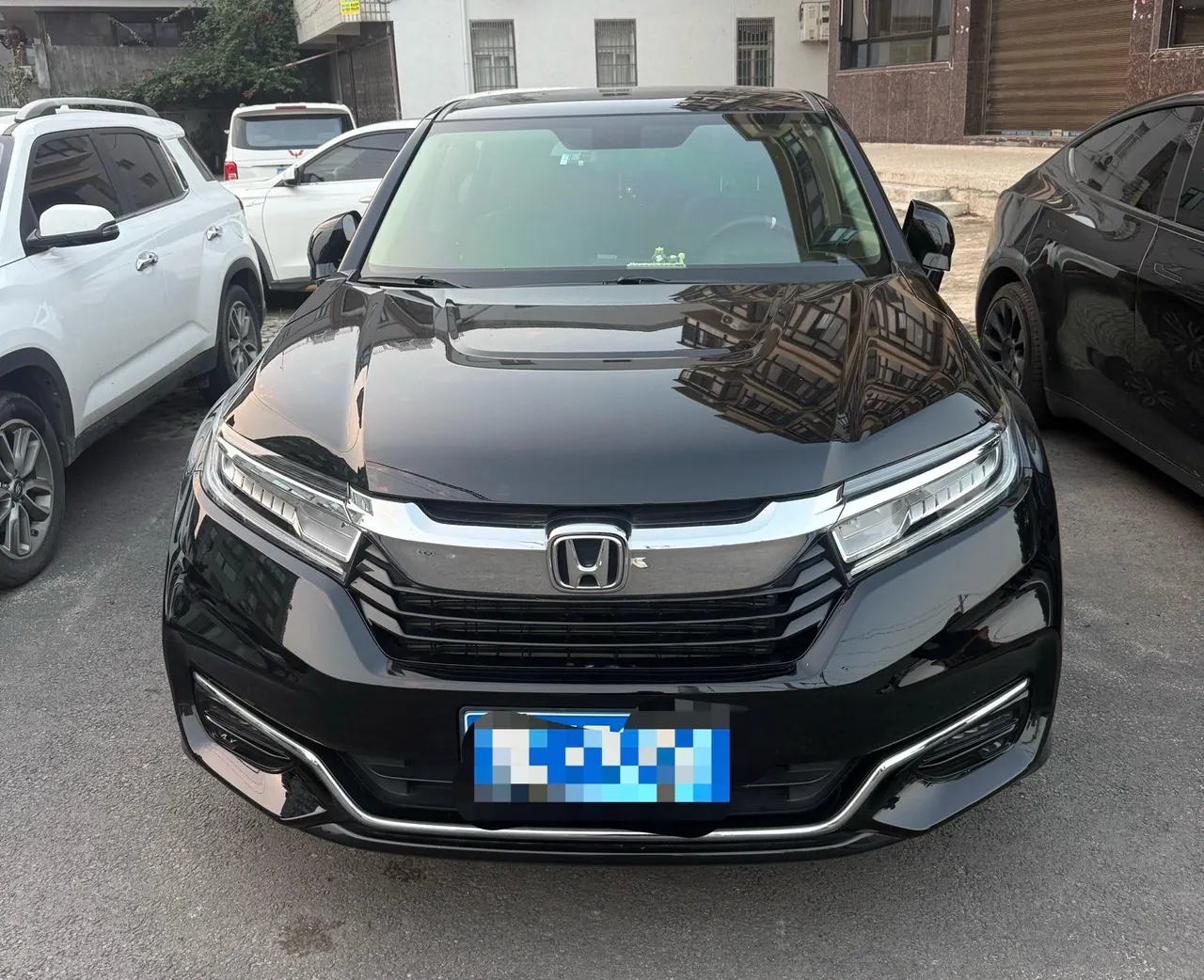 Honda 2020 Crown Road 2.0T 370TURBO Two-Drive Deluxe Automatic Gear 2